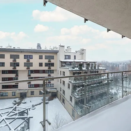 Ludwinowska Cozy With Parking By Renters