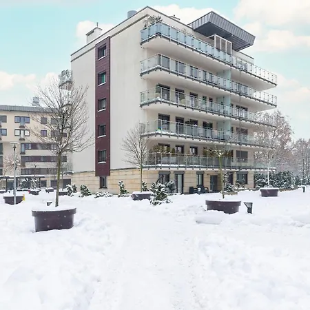 Ludwinowska Cozy With Parking By Renters